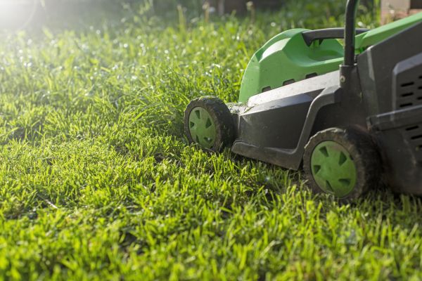 Residential Lawn Maintenance in West Chester